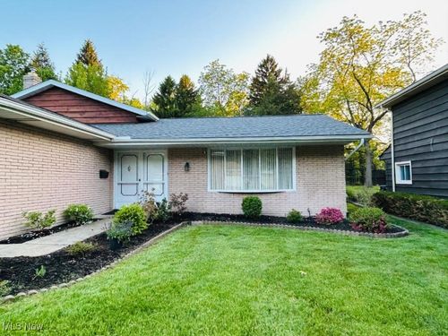 968 Carlone Pl, South Euclid, OH, 44121-3810 | Card Image
