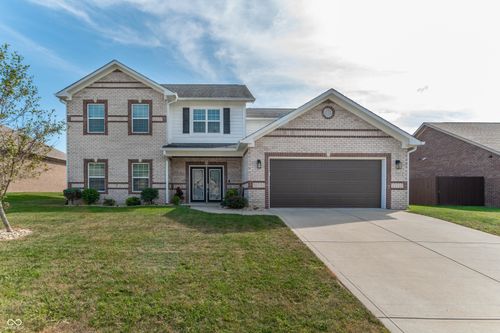4881 Clearview Dr, Mooresville, IN, 46158-7562 | Card Image