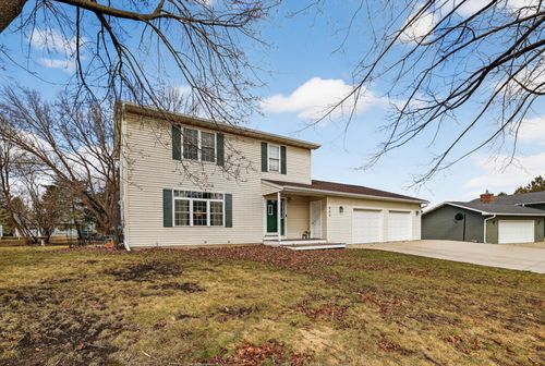 605 10th Ave Nw, Dodge Center, MN, 55927-9047 | Card Image