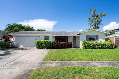 1563 Eden Isle Blvd Ne, St Petersburg, FL, 33704-1701 | Card Image
