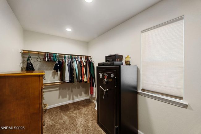 1827 Hickory Ln, House other with 4 bedrooms, 2 bathrooms and 2 parking in Fernley NV | Image 18