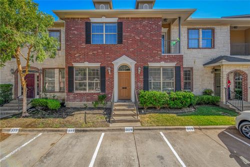319 Forest Dr, College Station, TX, 77840-2079 | Card Image