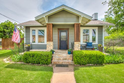717 W Washington Dr, San Angelo, TX, 76903-6717 | Card Image