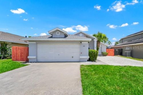 235 Hidden Springs Cir, KISSIMMEE, FL, 34743-6122 | Card Image