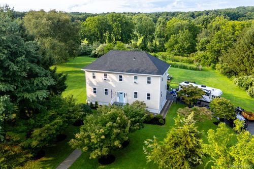 75 Sunset Dr, Patterson, NY, 12563-2312 | Card Image