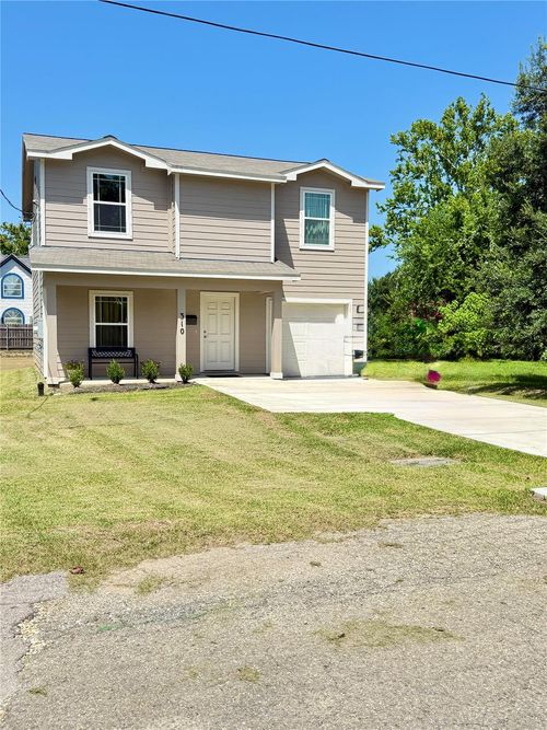 310 N Orange St, Sweeny, TX, 77480-2534 | Card Image
