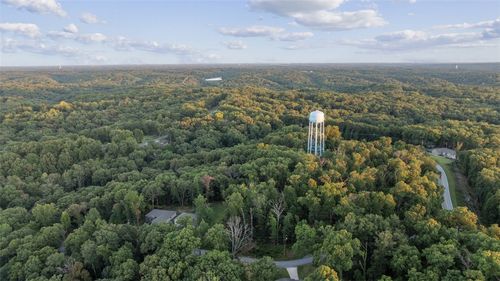 1 Leyland Dr, Bella Vista, AR, 72714-3908 | Card Image