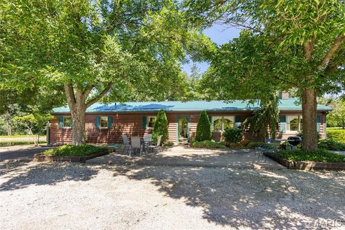 30677 252nd Ave, Durham, MO, 63438-1211 | Card Image