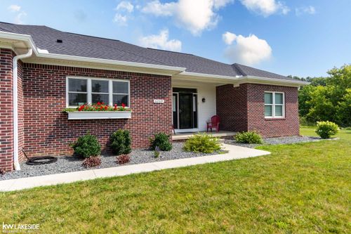 6269 Green St, Almont, MI, 48003-9771 | Card Image