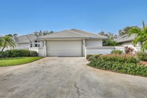 201 Orange Tree Dr, Atlantis, FL, 33462-1129 | Card Image