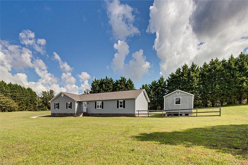 1410 Creekside Dr, Randleman, NC, 27317-7736 | Card Image