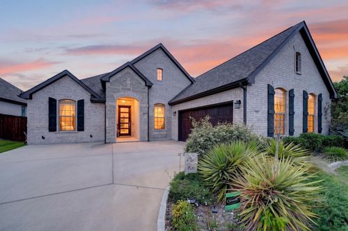 525 Goose Lake Dr, Rockwall, TX, 75087-6833 | Card Image