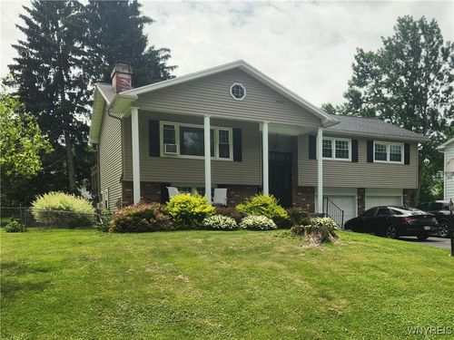42 Stebbins Dr, Clinton, NY, 13323-1451 | Card Image