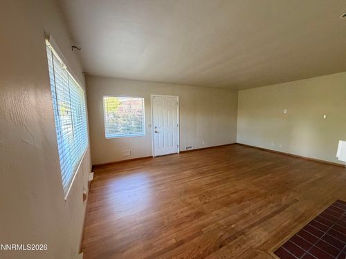 1214 Gordon Ave, Reno, NV, 89509-2627 | Card Image