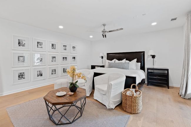 Oversized Primary bedroom | Image 17