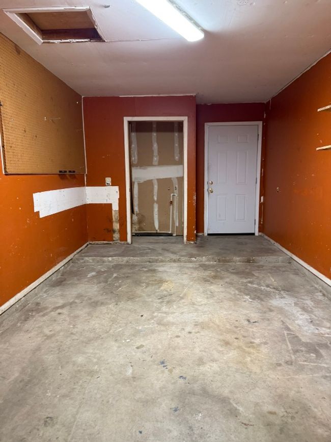 B - 12812 Tomanet Trl, Home with 2 bedrooms, 2 bathrooms and null parking in Austin TX | Image 22