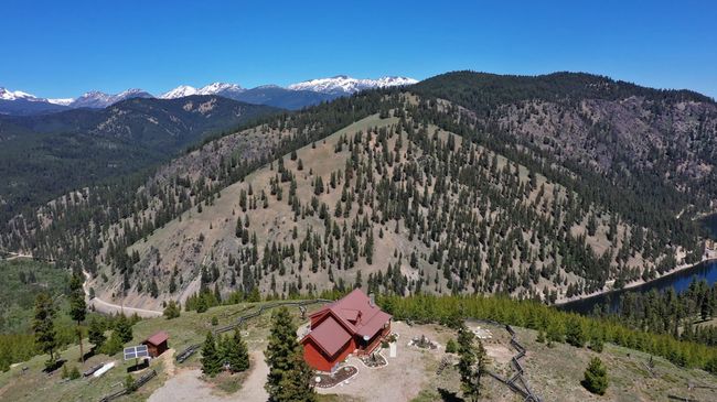 966 Forest Service Road, House other with 2 bedrooms, 3 bathrooms and null parking in Darby MT | Image 70