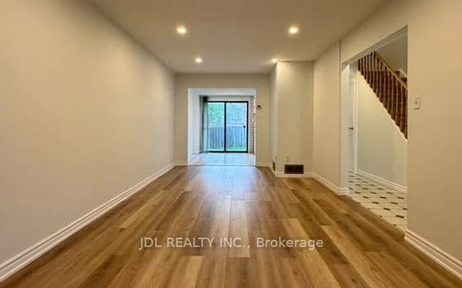 6 Maitland Dr, House other with 3 bedrooms, 3 bathrooms and 2 parking in Markham ON | Image 6