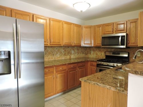 apt-8-44 Ridgedale Ave, Morristown, NJ, 07960-4265 | Card Image