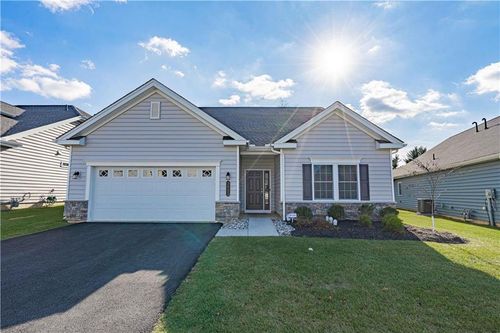 3855 Victors Way, Bethlehem Twp, PA, 18045 | Card Image