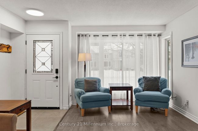159 Vacation Inn Dr, Condo with 3 bedrooms, 3 bathrooms and 1 parking in Collingwood ON | Image 4
