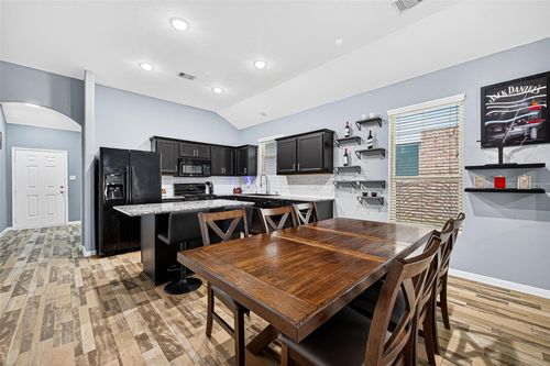 5242 Lilac Hollow Ln, Katy, TX, 77449-2124 | Card Image