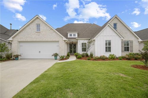 1249 Fox Sparrow Loop, Madisonville, LA, 70447-3053 | Card Image