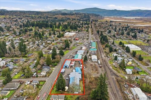 2820 E St, Washougal, WA, 98671-1718 | Card Image