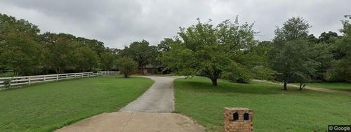 417 Meadow Creek Dr, Mansfield, TX, 76063-5919 | Card Image