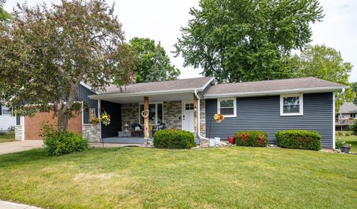 806 Rosehill Road, LITTLE CHUTE, WI, 54130 | Card Image