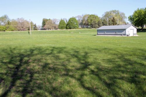 Parcel S Bremer Road, Waverly, IA, 50677 | Card Image