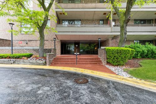 apt-209-5 E Carriageway Dr, Hazel Crest, IL, 60429-2033 | Card Image