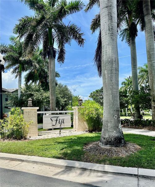 unit-8-133 Se 28th Ter, Homestead, FL, 33033-7282 | Card Image