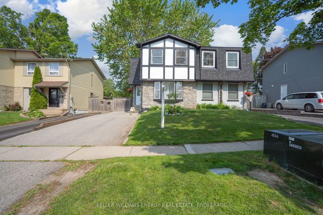 754 Hillcroft St, House attached with 4 bedrooms, 2 bathrooms and 3 parking in Oshawa ON | Image 33