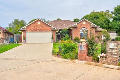 10113 Forest Lane, House other with 3 bedrooms, 2 bathrooms and null parking in Midwest City OK | Image 1