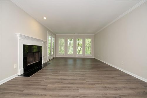 225 Warm Springs Cir, Roswell, GA, 30075-4966 | Card Image