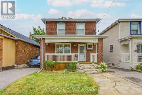 225 Clarke St, Oshawa, ON, L1H5G2 | Card Image