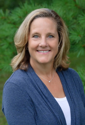 Carolyn Hall