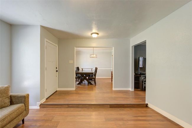 12207 Level Run St, House other with 5 bedrooms, 2 bathrooms and 2 parking in Meadows Place TX | Image 4