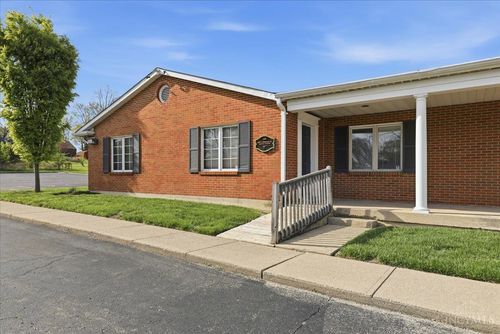136 N Breiel Boulevard, Middletown, OH, 45042 | Card Image
