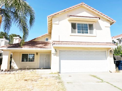 6152 Lemon Bell Way, Sacramento, CA, 95824 | Card Image