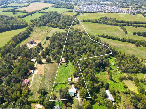 2733 Shipe Rd, Mascot, TN, 37806-1806 | Card Image