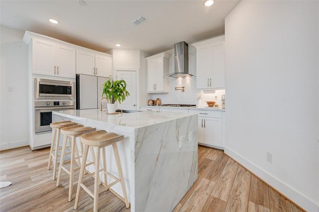 Kitchen | Image 25