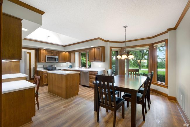 2703 Foxchase Run, Condo with 3 bedrooms, 2 bathrooms and null parking in Fort Wayne IN | Image 7