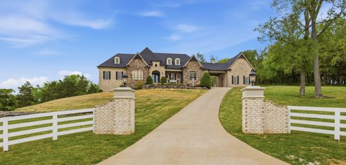 1500 Buckskin Ct, Thompsons Station, TN, 37179-3000 | Card Image