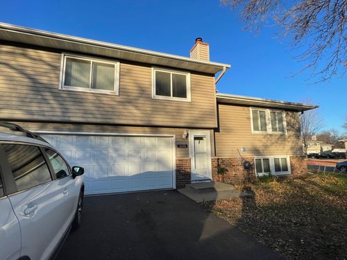 6005-6005 64th Ave N, Brooklyn Park, MN, 55429-1902 | Card Image