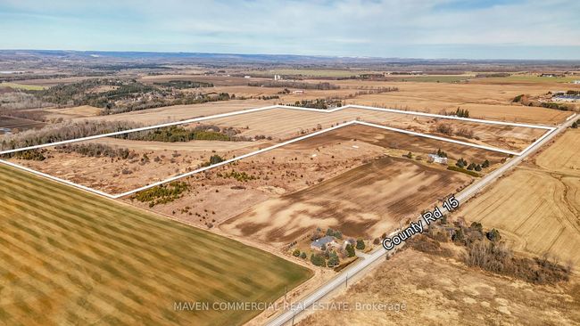 7369 5 Th Sideroad, Home with 5 bedrooms, 3 bathrooms and null parking in Adjala-Tosorontio ON | Image 7