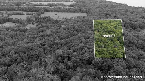 csm-11051-Lt3 N County Road C, Chenequa, WI, 53058 | Card Image