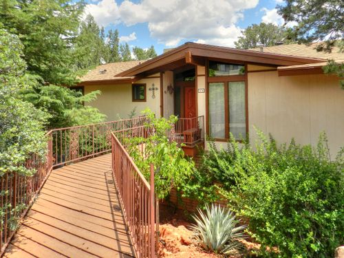 50 Mogollon Dr, Sedona, AZ, 86336-3943 | Card Image