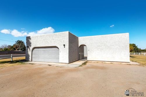 2890 W Patricia Ln, Yuma, AZ, 85365-8017 | Card Image